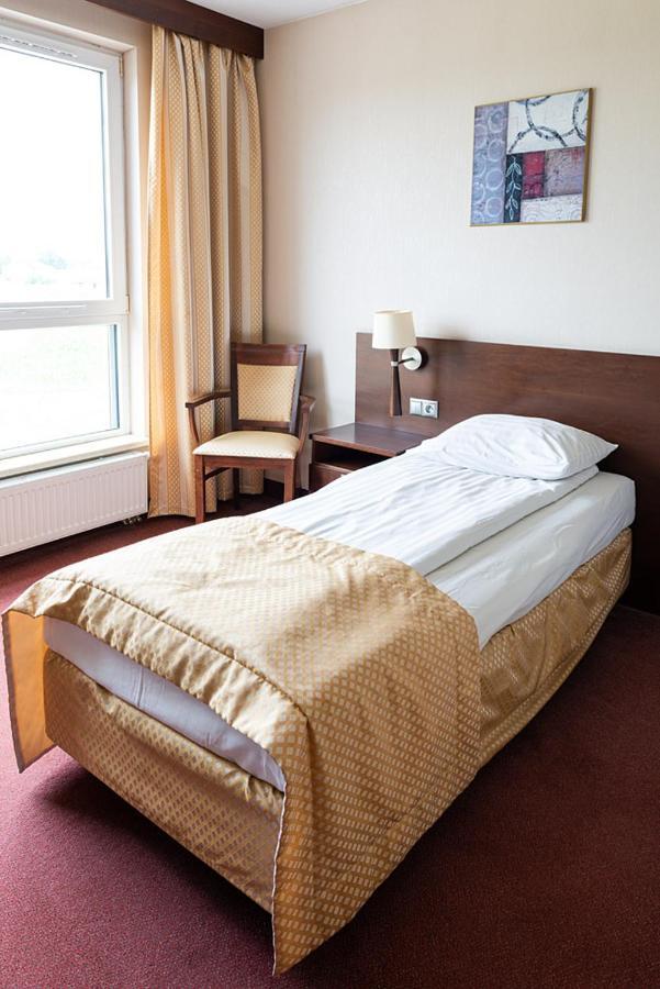 Hotel Police Police Mostowe Extérieur photo